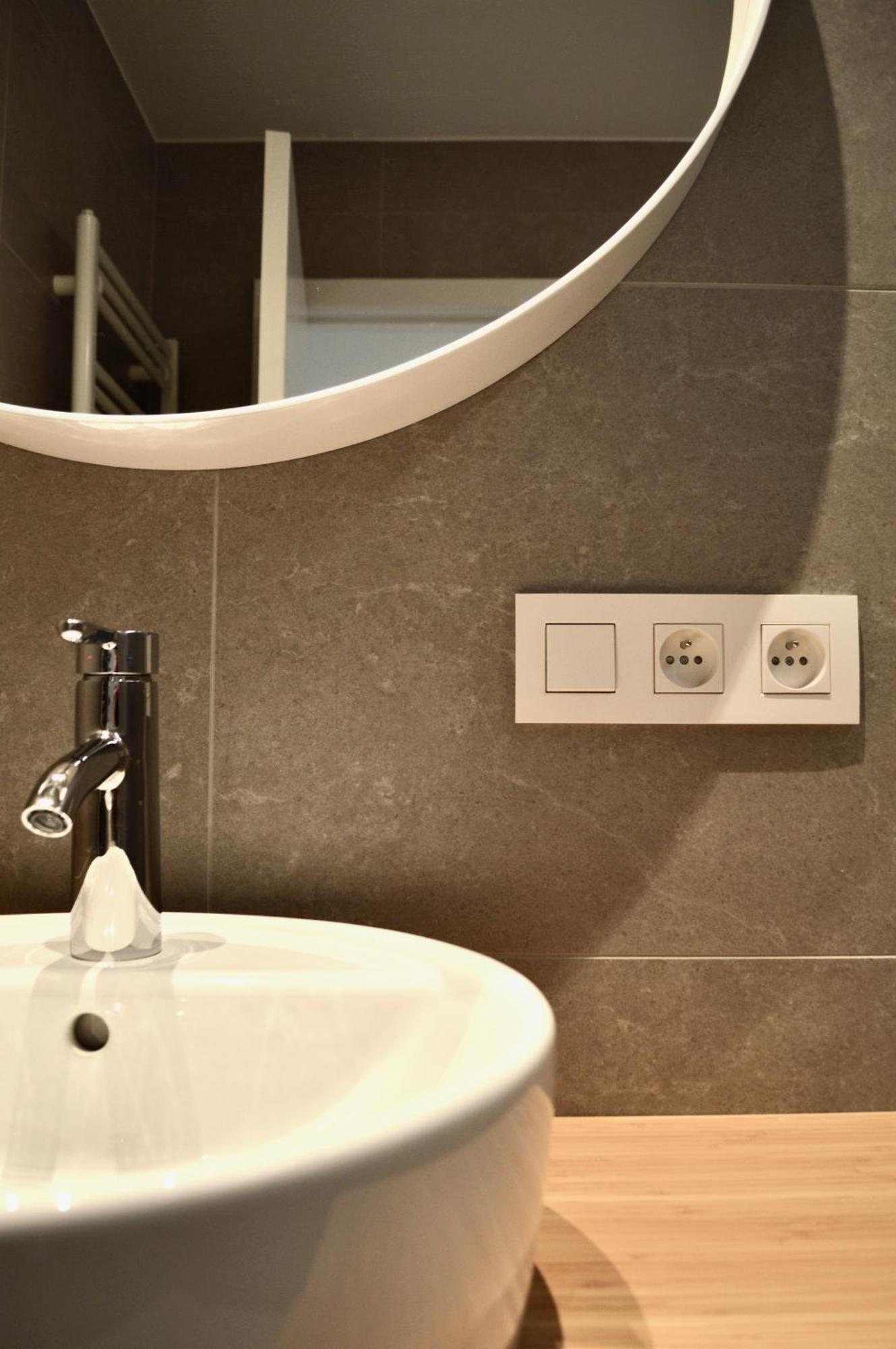 Ruim En Lichtrijk Appartement Op 100M Van Zee Te 코크시데 외부 사진