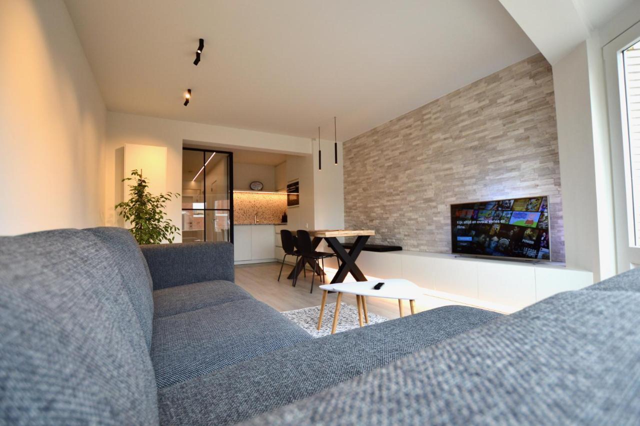 Ruim En Lichtrijk Appartement Op 100M Van Zee Te 코크시데 외부 사진